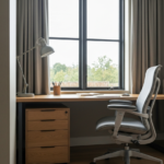 Aranżacja domowego biura z uwzględnieniem kierunków świata dla optymalizacji światła dziennego