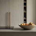 Estetyka wabi sabi przy doborze surowej ceramiki do nowoczesnej kuchni