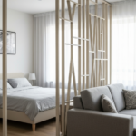 Wykorzystanie mobilnych ścianek ażurowych do wydzielenia strefy spania w kawalerce