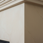 Technologia nakładania stiuku weneckiego na kominkach narożnych